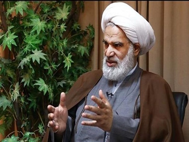 مسلمانان با بهره‌گیری از مکتب امیرالمؤمنین(ع) در جهت پیشرفت نظام  گام بردارند