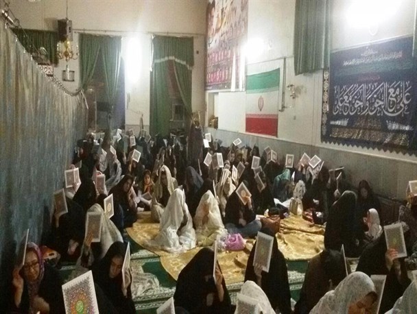 احیای شب قدر در مساجد درگز برگزار شد