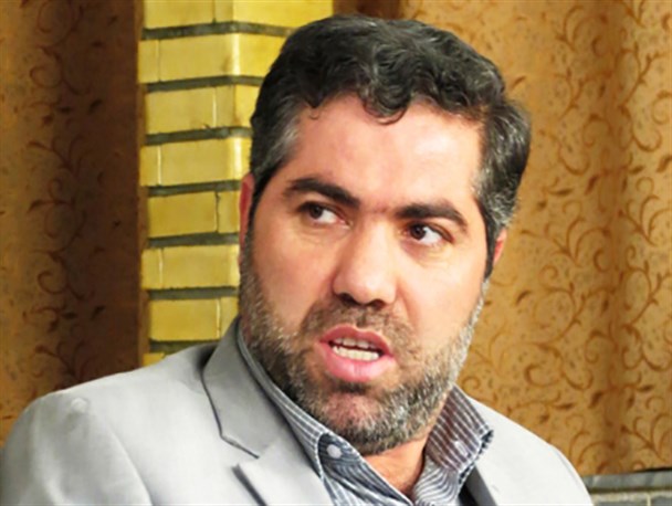 اگر مردم از رباخواران شکایت کنند قاطعانه برخورد می کنیم