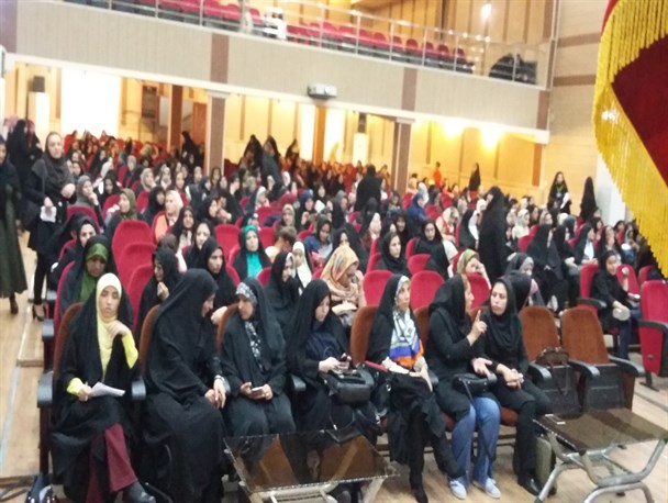 اولین همایش توانمندسازی زنان سرپرست خانوار و حمایت از کالای ایرانی ملارد