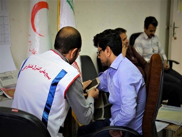 شناسایی بیش از ۱۸۰۰ بیمار فشار خونی جدید در کاشمر/ استقبال 50 هزار نفری کاشمری‌ها از طرح ملی فشار خون