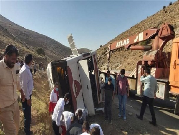 سکوت مسئولانه در رابطه با بکارگیری اتوبوس فاقد صورت وضعیت خبرنگاران/تشکیل کمیته بعد از فاجعه؛ نوشداروی پس از مرگ!