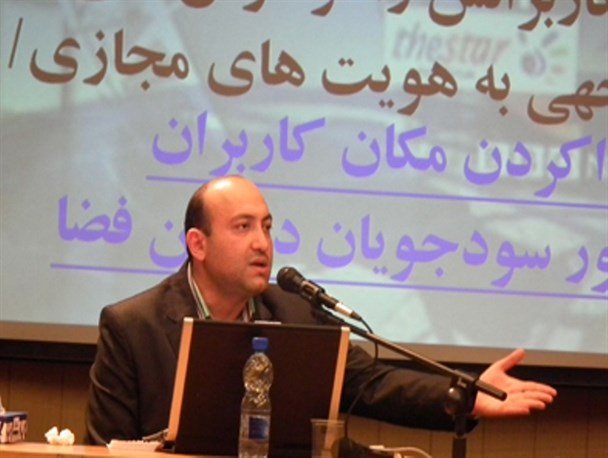 مشی «اندلسی» کردن ایران اسلامی به شدت از جانب نظام سلطه دنبال می‌شود/ افزایش سواد رسانه‌ای راهکار مقابله با تهاجم فرهنگی