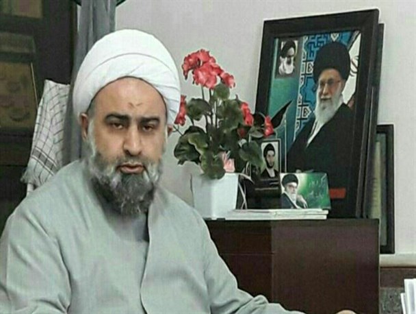 نباید بگذاریم جایگاه نماز جمعه تضعیف شود/ دفتر امام جمعه لوشان کمیته امدادی دیگر بود
