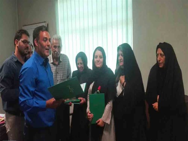 مراسم تجلیل از دختران ورزشکار خوانسار برگزارشد/ تصاویر