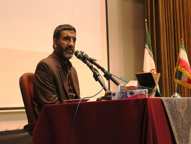 تصاویر/ سخنرانی «حسین یکتا» در جمع بانوان یزدی