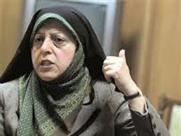 باید تلاش کرد تا ناکارآمدی دولت های گذشته را جبران کنیم