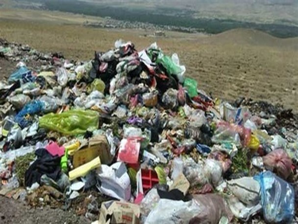 سرگردانی زباله ها برای دفن در بروجرد