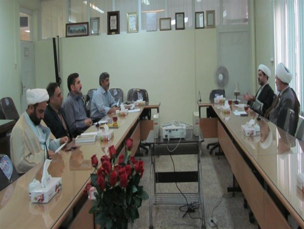 جلسه فرهنگی هم اندیشی اساتید در بسیج جامعه پزشکی برگزار شد