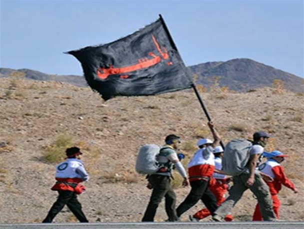 پیاده روی جوانان هلال احمر لرستان از نیشاپور تا حرم امام رضا(ع)