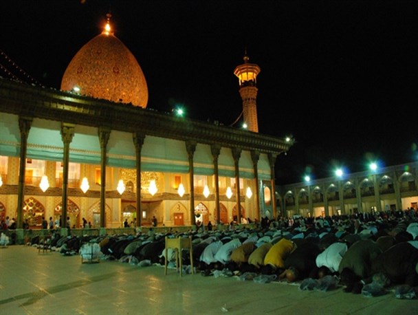 جوان دهدشتی برنده اولین جشنواره "عکس زیارت" استان شد+عکس