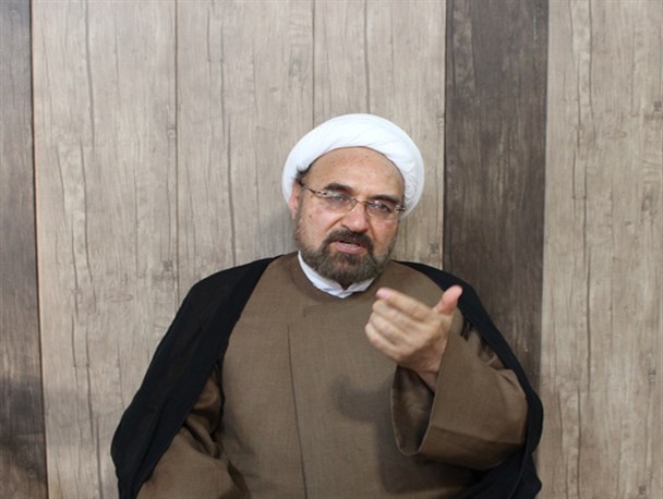 عدم موفقیت دولت یازدهم در زمینه رونق تولید داخلی / سیستم اجرایی، اداری و بانکی کشور فَشَل هستند