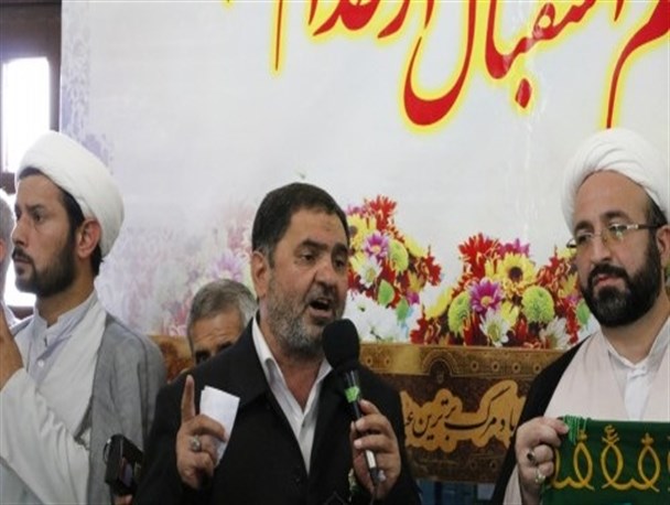 استقبال مردم لنگرود از خدام حرم امام رضا(ع) + تصویر