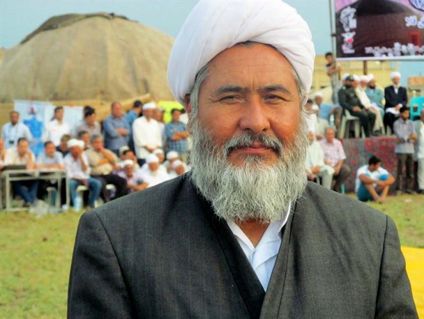 یاد شهدا موجب ایجاد وحدت بین اقوام و مذاهب مختلف می شود