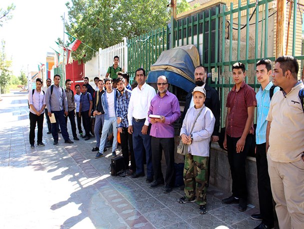 اعزام ۴۴ دانش‌آموز سرخسی به اردوی راهیان نور غرب کشور+ تصاویر