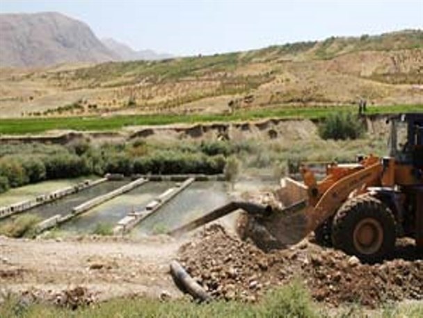 10 مزرعه غیر مجاز پرورش ماهی تخریب شد