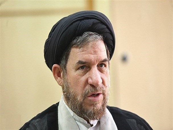 مدیران دولتی باید از تنگ نظری پرهیز کنند/دولت برابر منتقدان خود با سعه صدر برخورد کند