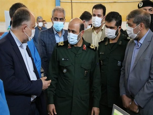 راه اندازی ۱۴ مرکز واکسیناسیون تجمیعی "طرح شهید سلیمانی" توسط سپاه در استان البرز/ کمک مومنانه یگان های موتوروی و خودرویی