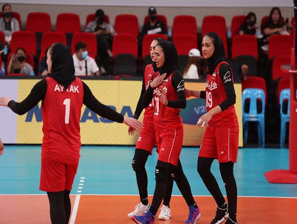 والیبال جام کنفدراسیون آسیا| شکست تیم ملی والیبال زنان ایران مقابل ژاپن