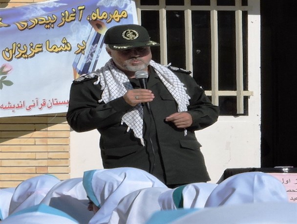 حضور فرمانده سپاه درگز در جمع دانش آموزان+تصاویر
