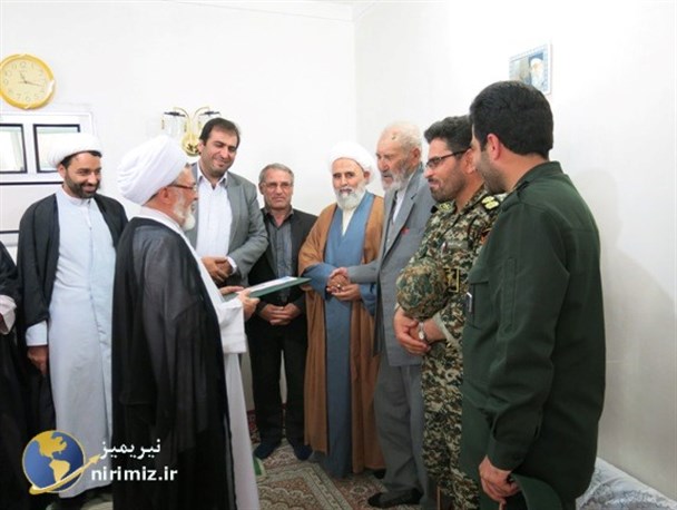 دیدار مسئولان شهرستان نیر از سالخورده ترین رزمنده دفاع مقدس