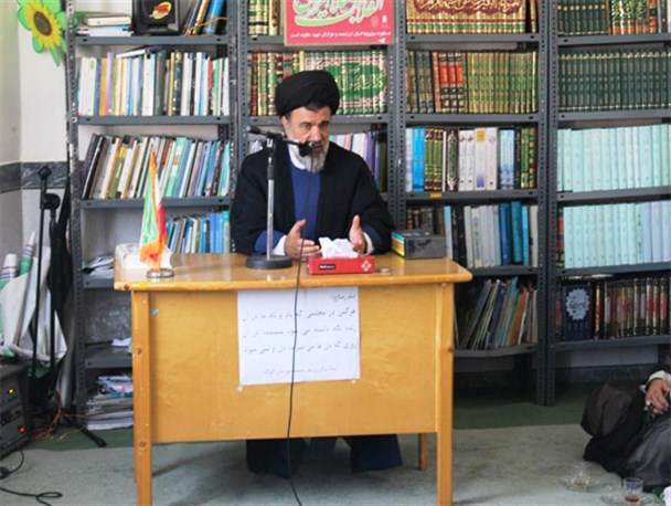 دیدار مسولان و پاسداران با امام جمعه گلوگاه