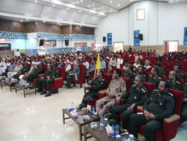 کوچکترین اشتباه دشمن را با تمام قوا پاسخ می دهیم/ گوش به فرمان ولی فقیه هر گونه توطئه دشمن را سرکوب می کنیم
