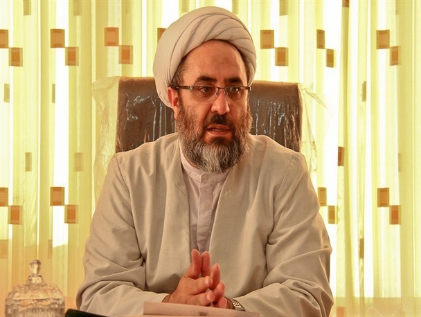 امروز خاکریزها مشخص نیست/ مسئولان خودروی خارجی‌سوار نمی‌توانند اقتصاد مقاومتی را عملی کنند
