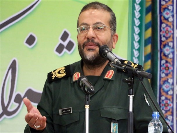 امنیت پایدار ایران با دلار به دست نیامده است/ هرجا موفقیتی نبوده قطعا از آرمان های انقلاب فاصله گرفته ایم