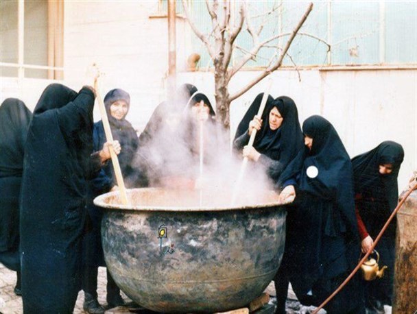 روایت حضور بانوان قزوینی در پشت جبهه‌ها