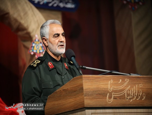 حضور سردار حاج قاسم سلیمانی در هیئت رزمندگان اسلام اصفهان/ تصاویر
