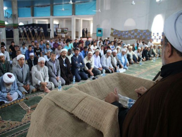 گزارش تصویری / یادواره شهدای روحانی گلستان در شهر فراغی