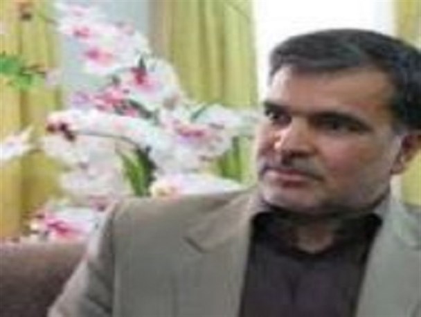 اکنون جامعه کارگری خط مقدم مبارزات اقتصادی را بر عهده دارند