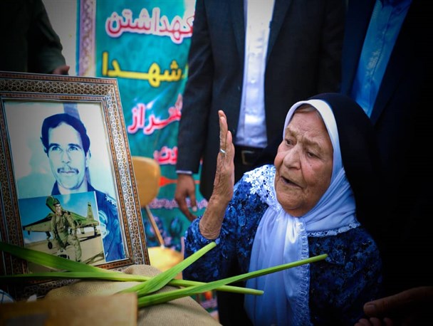 آیین رونمایی از المان امیر سرلشکر خلبان شهید نعمت الله اکبری سامانی