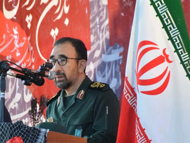برخی برای حذف نام شهدا از خیابان‌ها تلاش گسترده و پنهانی دارند