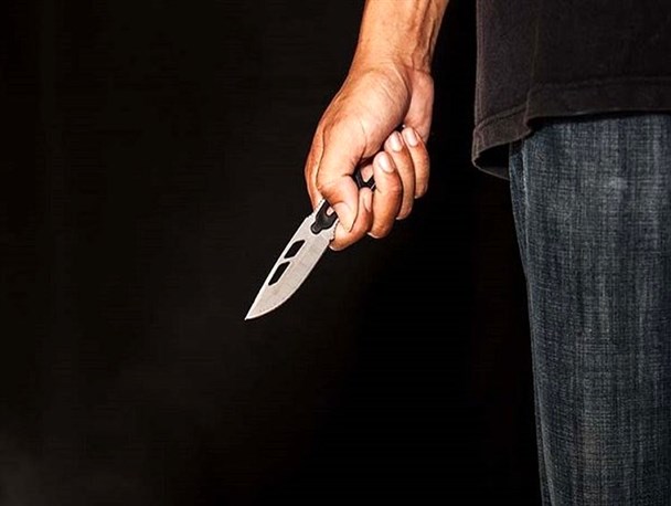 حمله به کارشناس شهرداری نیشابور در محل کار