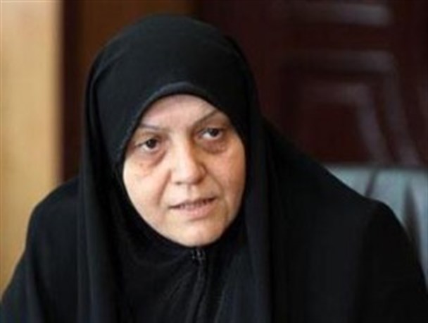 نعیمه اشراقی پیشقدم شود و از خانواده شهدا عذرخواهی کند
