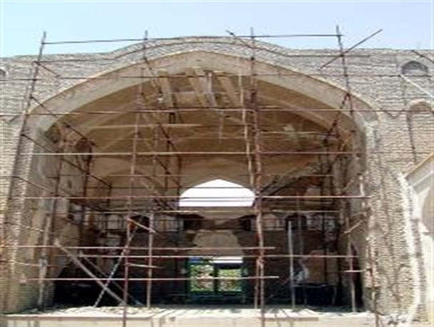 گنبد طلایی آستان مقدس، امامزاده داود (ع) روستای شیوه نصب شد