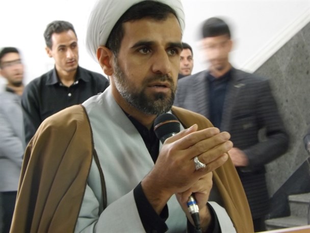 قیام عاشورا زیربنای حکومت اسلامی است