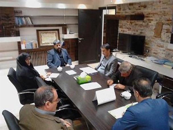 کار گروه اقتصاد مقاومتی در  آذرشهر تشکیل شد