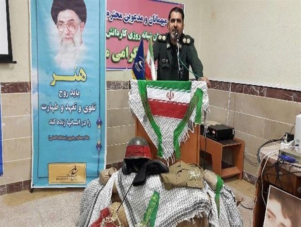هدف اصلی دشمنان از بین بردن حاکمیت دینی است