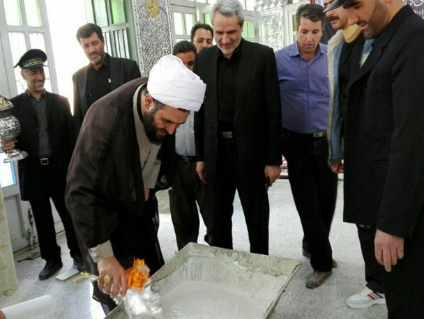 آغاز پروژه سنگ کاری حرم مطهر امامزاده احمد(ع) سنقروکلیایی