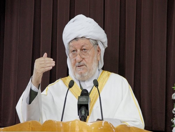 مراسم رقص برپا می‎کنند و نام آن را رشد اقتصادی انار می‎گذارند!