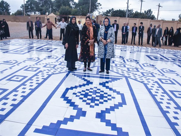 ارزیابی ثبت زیلوی میبد توسط کارشناسان شورای جهانی صنایع دستی
