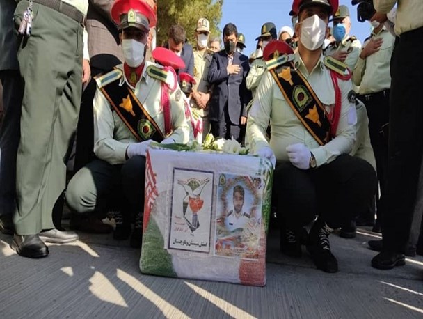 پیکر مطهر شهید موسی نوروزی در زاهدان تشییع شد