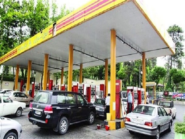 تمام جایگاه‌های سوخت محورهای مواصلاتی شهرستان قزوین فعال هستند