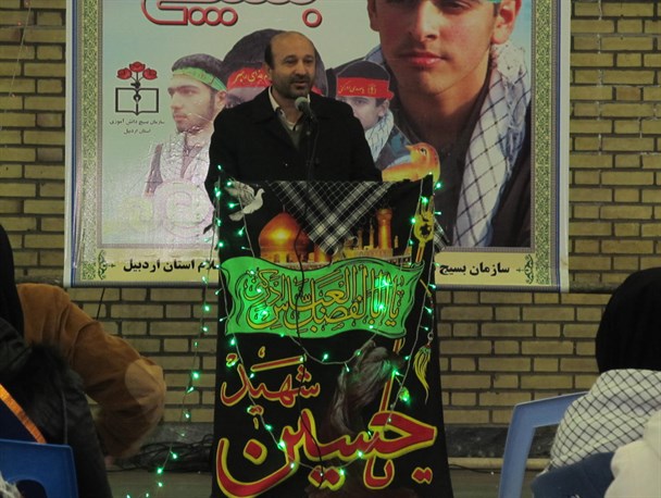 امروز، وظیفه خطیر ما ارتقای سطح علمی ایران اسلامی است