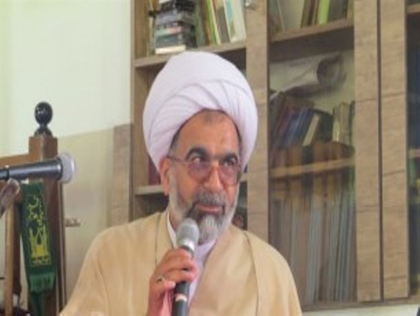 پیر و جوان، بزرگ و کوچک و زن و مرد ایرانی همه خود را یک بسیجی میدانند