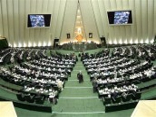 ۲وزیر به دلیل تبدیل شدن جلسه فرهنگی به میتینگ سیاسی جریان تندرو تذکر گرفتند