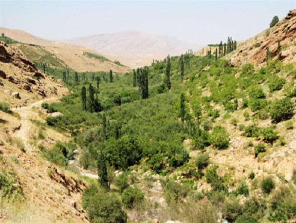 روح زیبای زندگی در روستایی کنار رشته کوه دنا